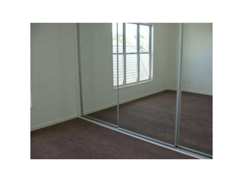 2/45  Frederick Street, Annerley QLD 4103