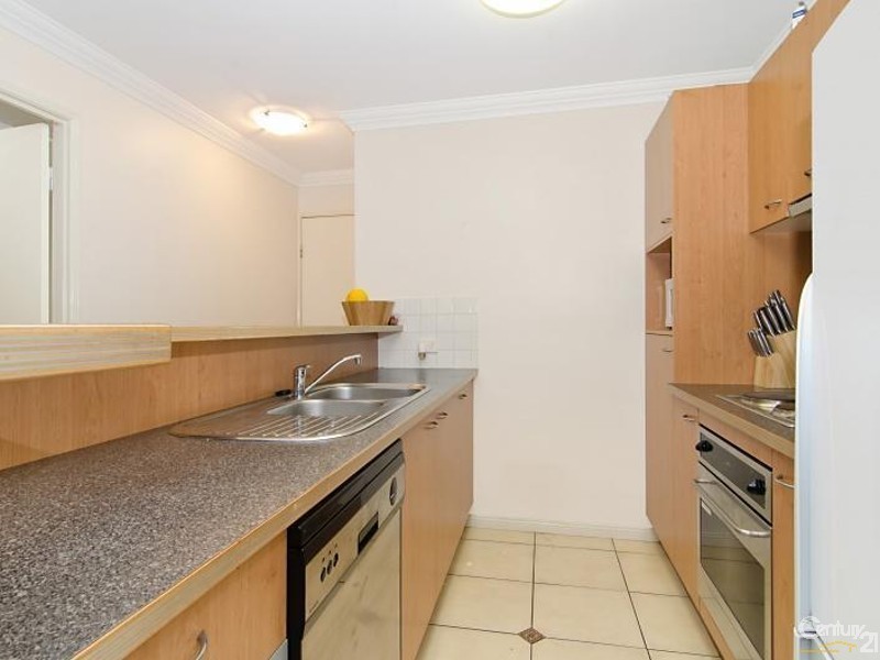 6/30 Rode  Road, Wavell Heights QLD 4012