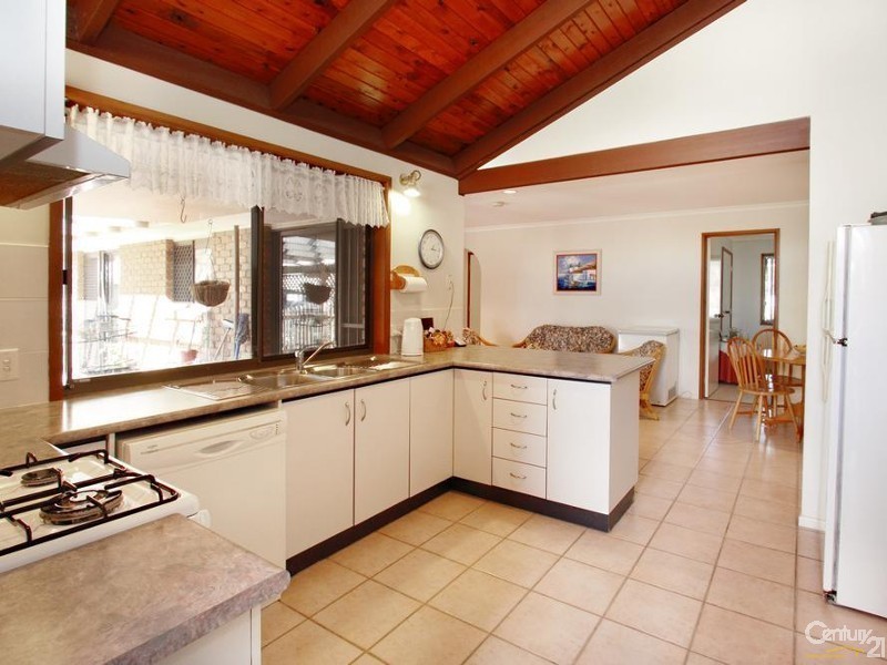 2 Franklin Court, Albany Creek QLD 4035