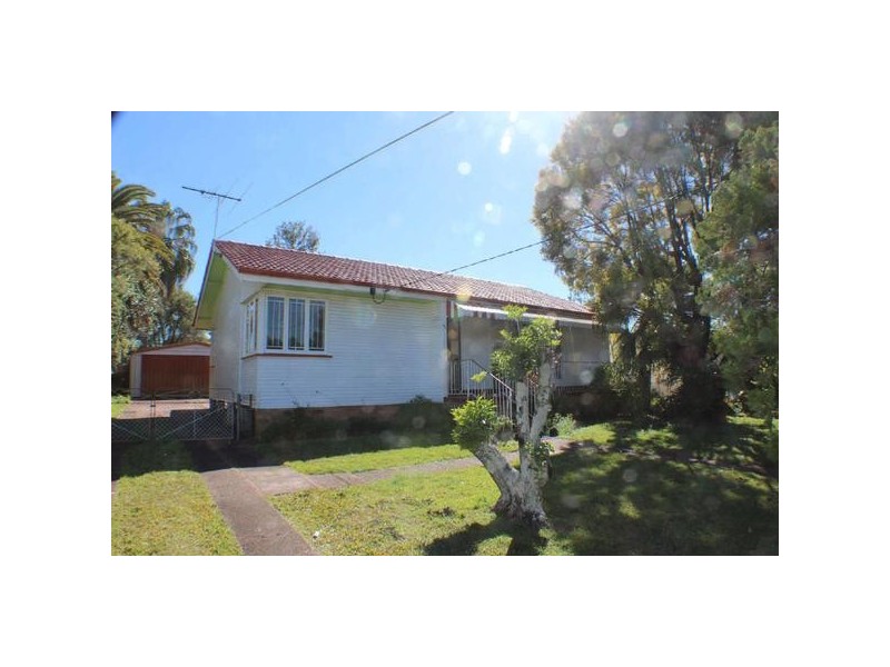 93  LANDSBORO AVENUE, Boondall QLD 4034