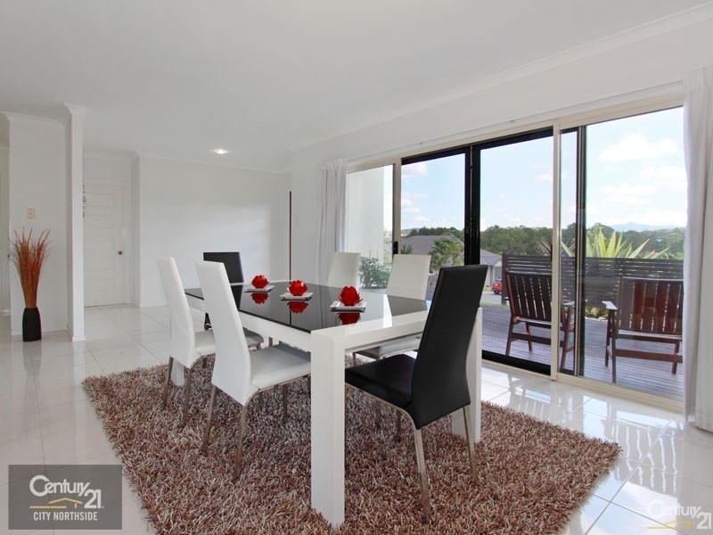 14 Elle Court, Cashmere QLD 4500