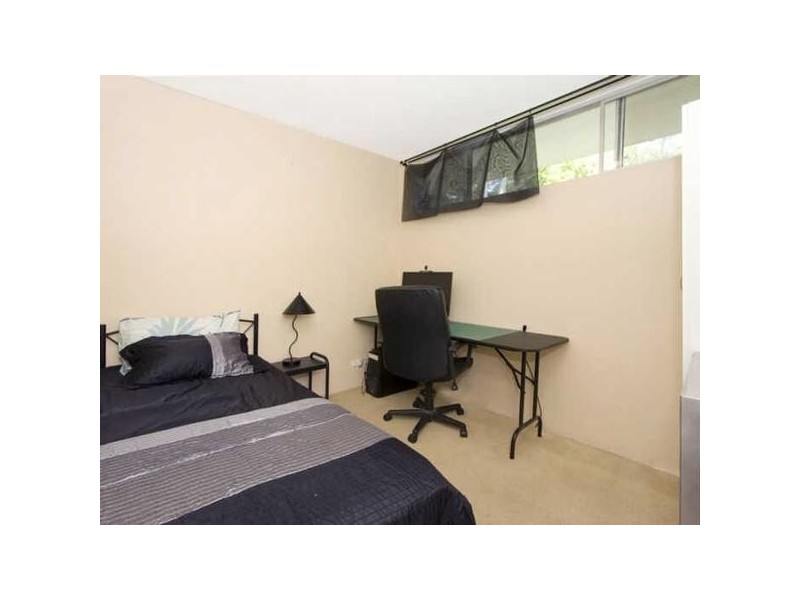 1/31  Orchard Street, Toowong QLD 4066