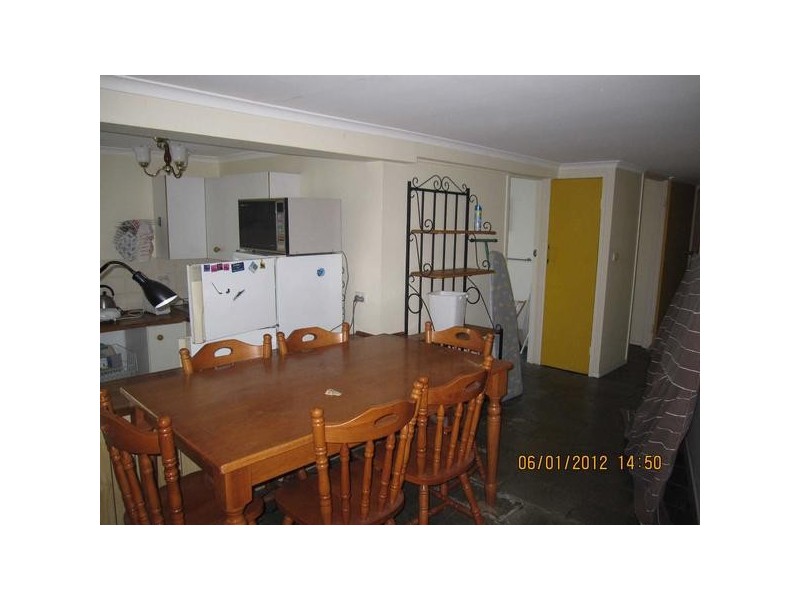 38  Fifth Avenue, St Lucia QLD 4067