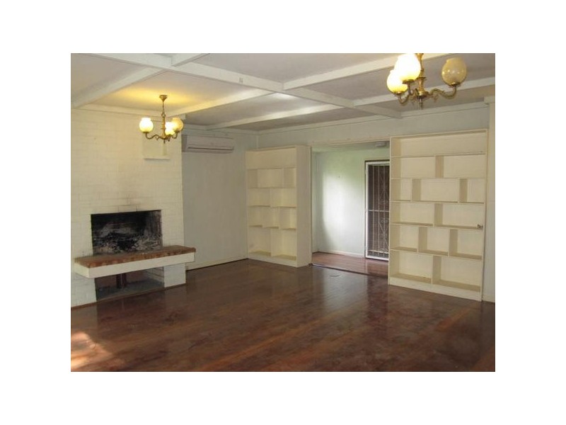 5  Bingham Street, Kenmore QLD 4069