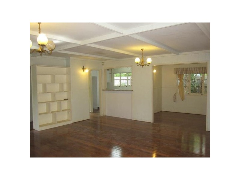 5  Bingham Street, Kenmore QLD 4069