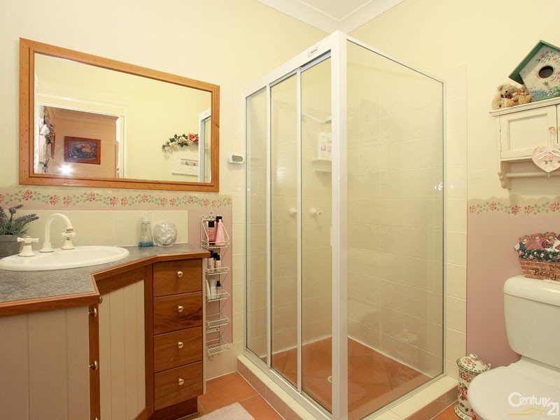 1 Hazelnut Close, Warner QLD 4500