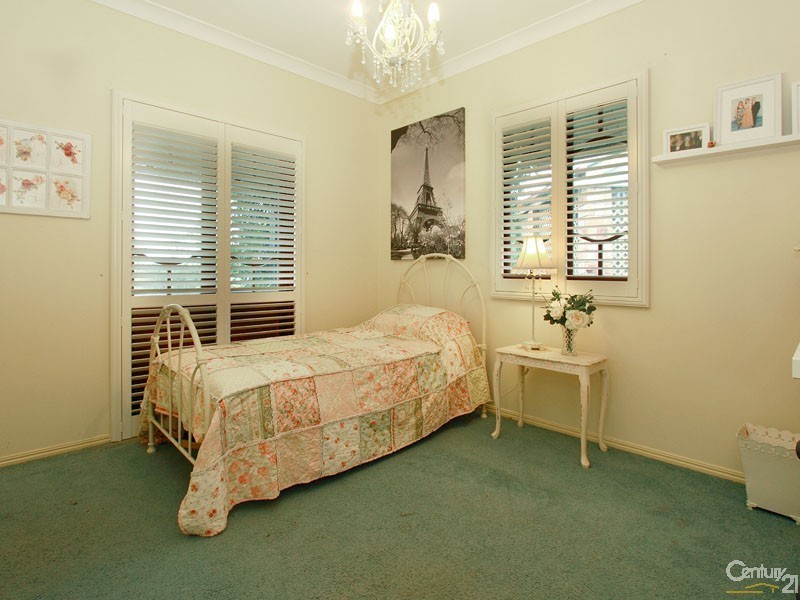 1 Hazelnut Close, Warner QLD 4500