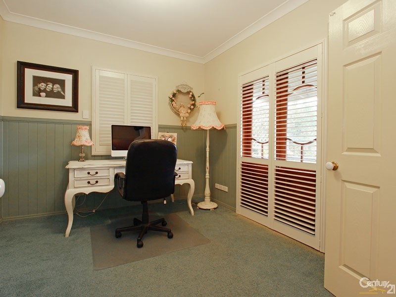 1 Hazelnut Close, Warner QLD 4500