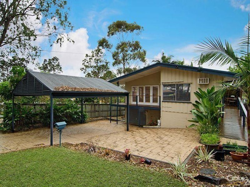 10 Cedarleigh Road, Kenmore QLD 4069