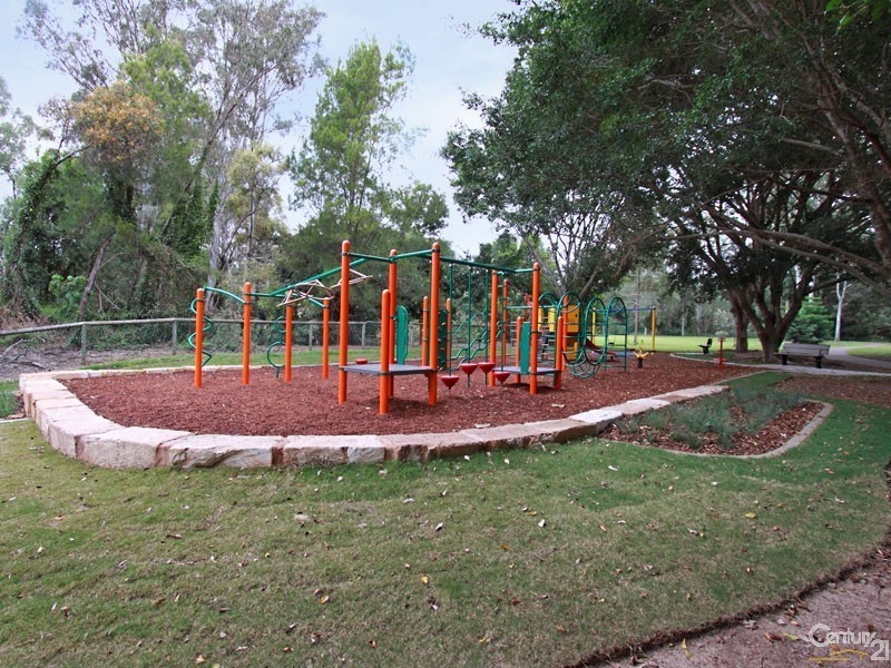 12 Country Club Drive, Albany Creek QLD 4035