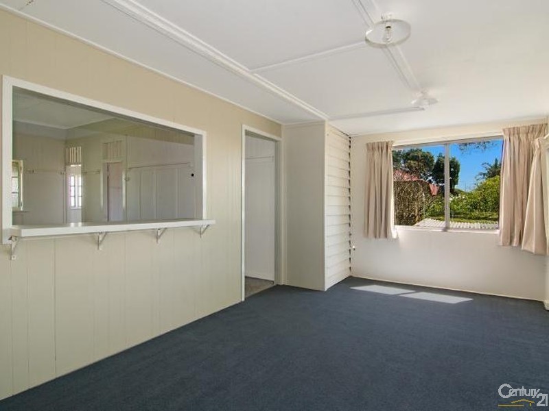 11 Chalk Street, Wooloowin QLD 4030