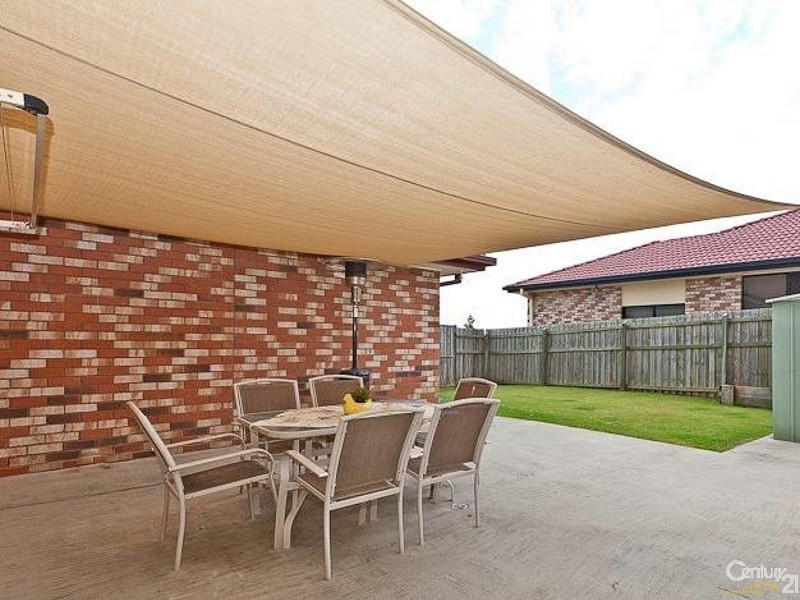 2 Lukla Court, Warner QLD 4500