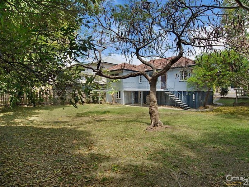 28 Thorrold Street, Wooloowin QLD 4030