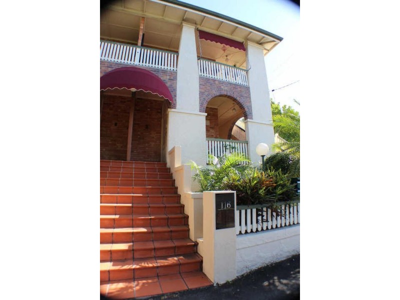 2/116  Merthyr Road, New Farm QLD 4005