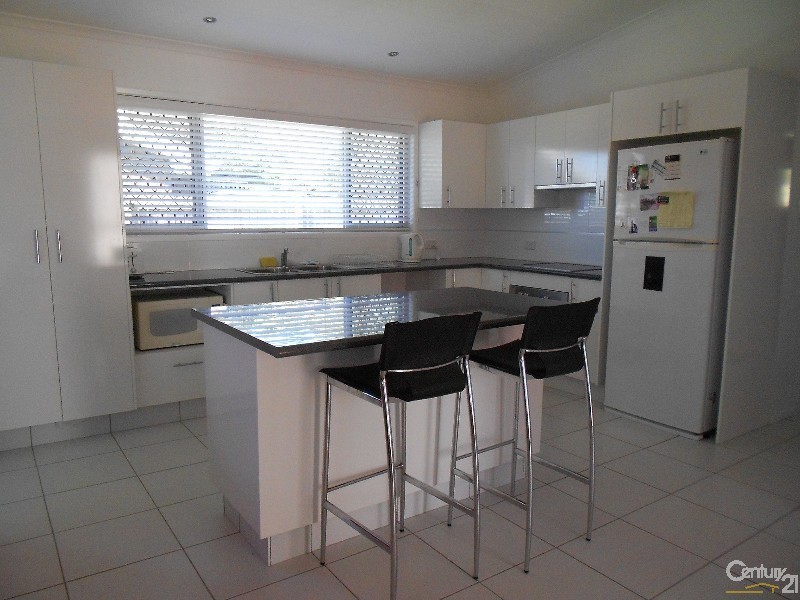 11 James Cash Court, Albany Creek QLD 4035