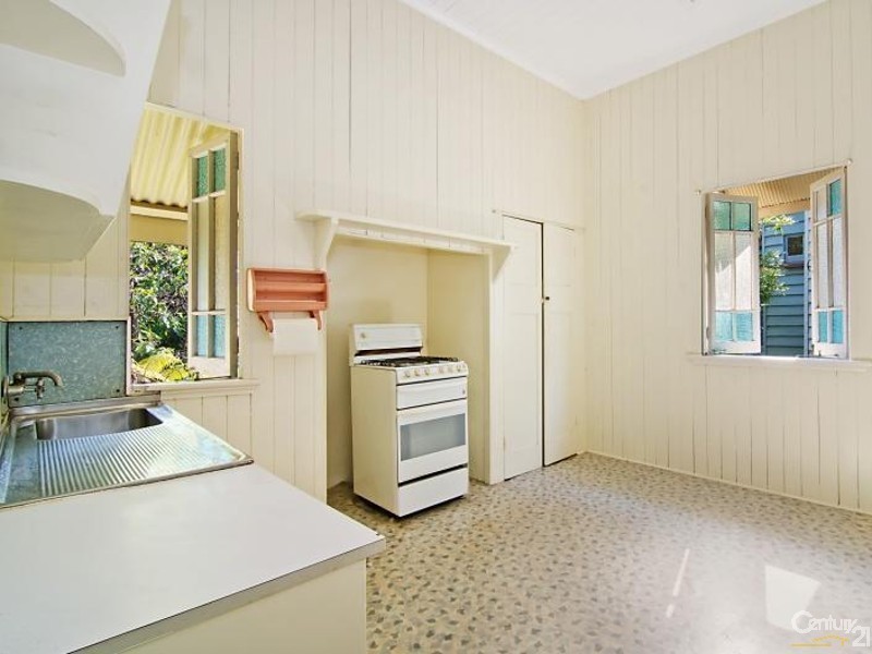 79 Bowen Street, Windsor QLD 4030