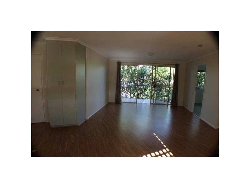 4/216  Junction Road, Clayfield QLD 4011