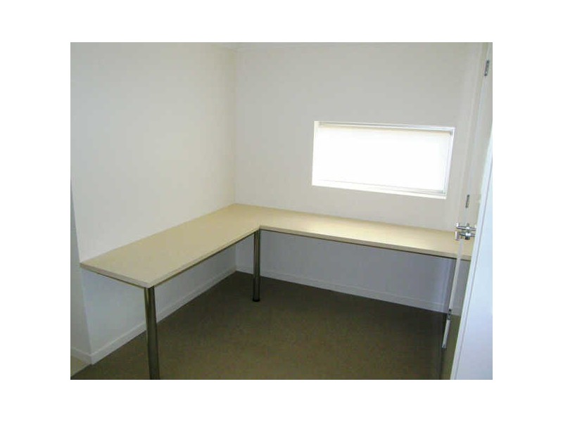 23/101  CLarence Road, Indooroopilly QLD 4068