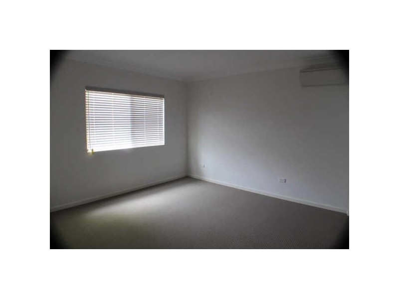 2/16  Rivington Street, Nundah QLD 4012