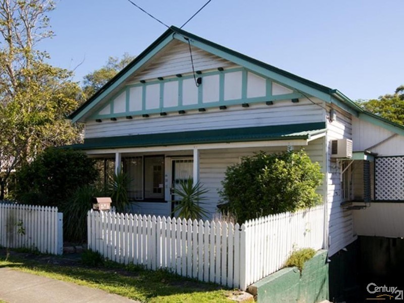 10 Dawson Street, Wooloowin QLD 4030