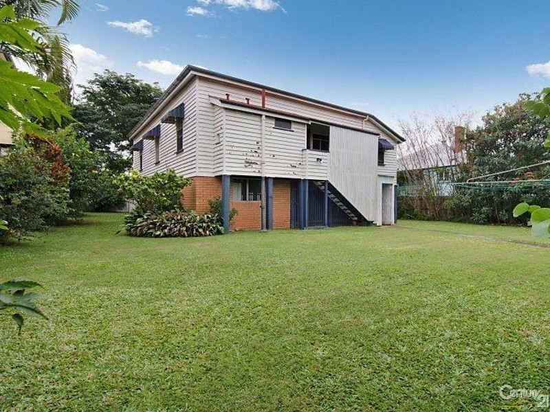 15 Jackson Street, Clayfield QLD 4011