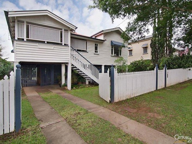 15 Jackson Street, Clayfield QLD 4011