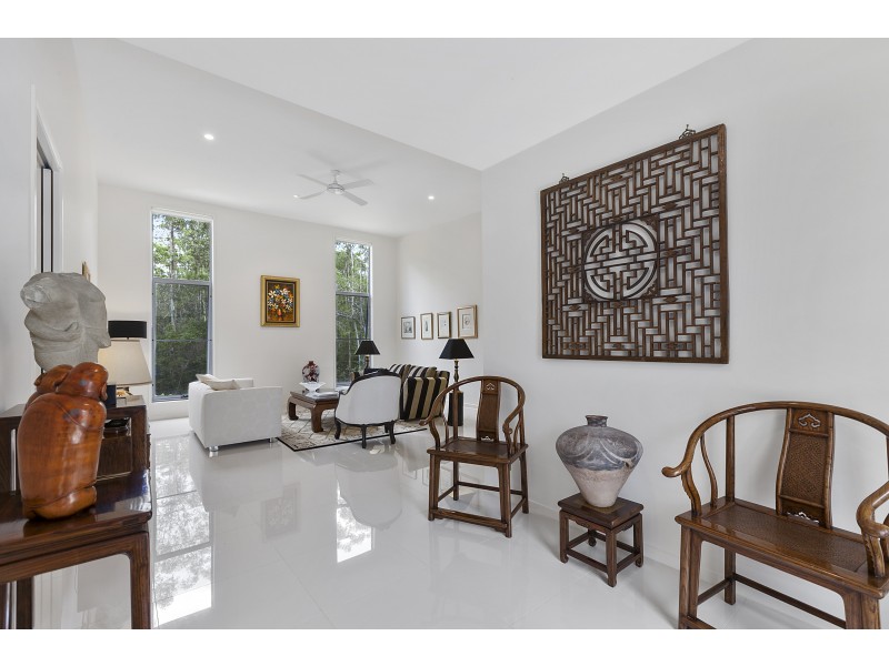 12 Whistler Way, Pomona QLD 4568