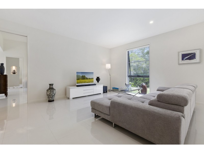 12 Whistler Way, Pomona QLD 4568