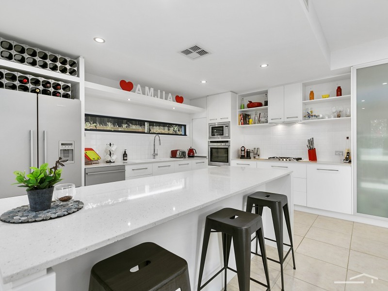 36/115 Peregian Springs Drive, Peregian Springs QLD 4573