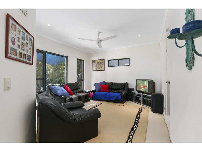 1/512 David Low Way, Castaways Beach QLD 4567