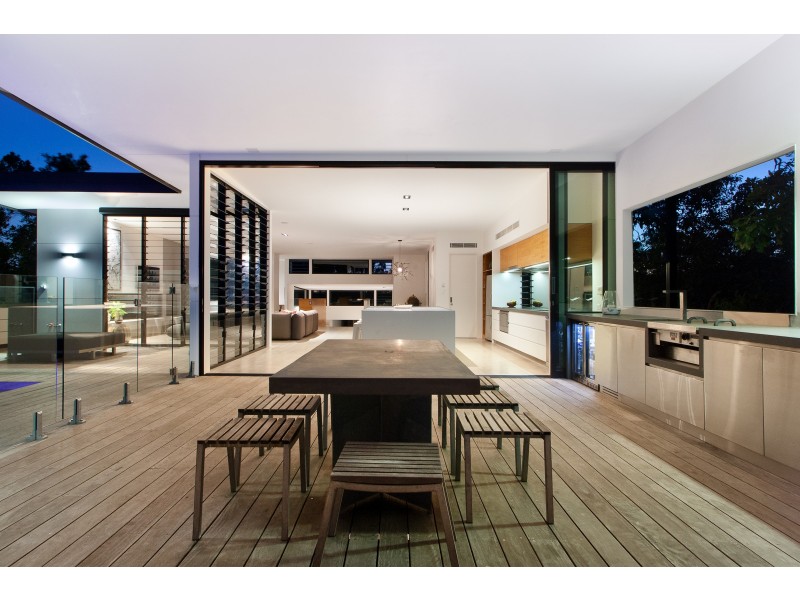 7 Elanda Street, Sunshine Beach QLD 4567