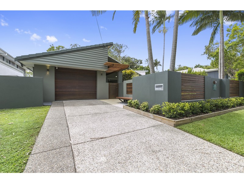 15 Depper Street, Sunshine Beach QLD 4567