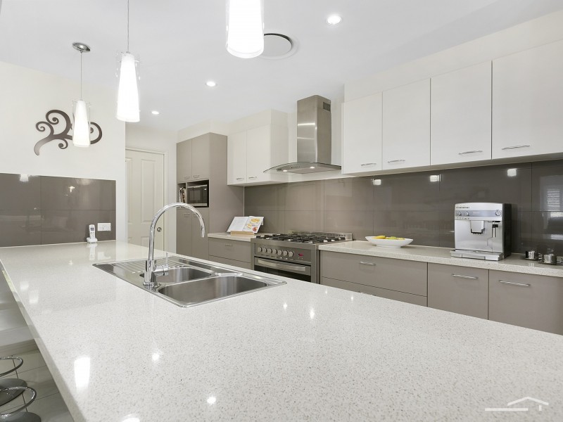 22 Augusta Circuit, Peregian Springs QLD 4573