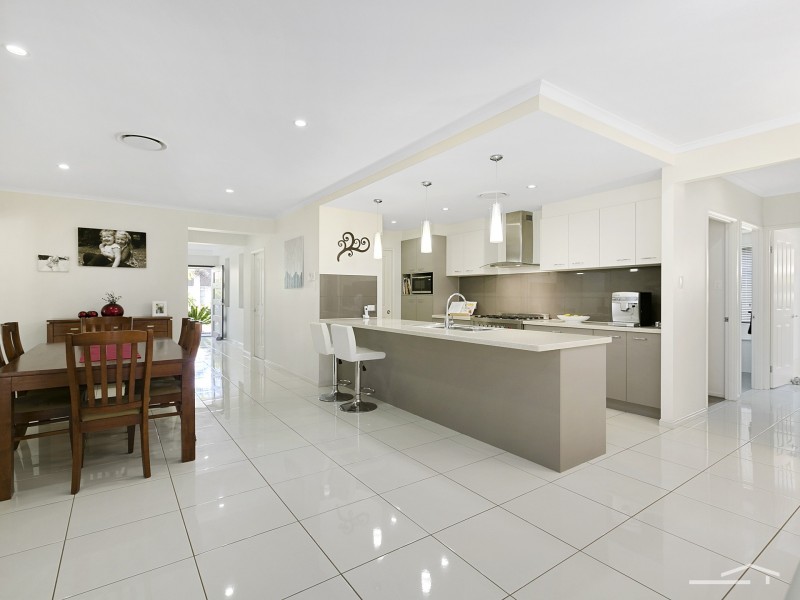 22 Augusta Circuit, Peregian Springs QLD 4573