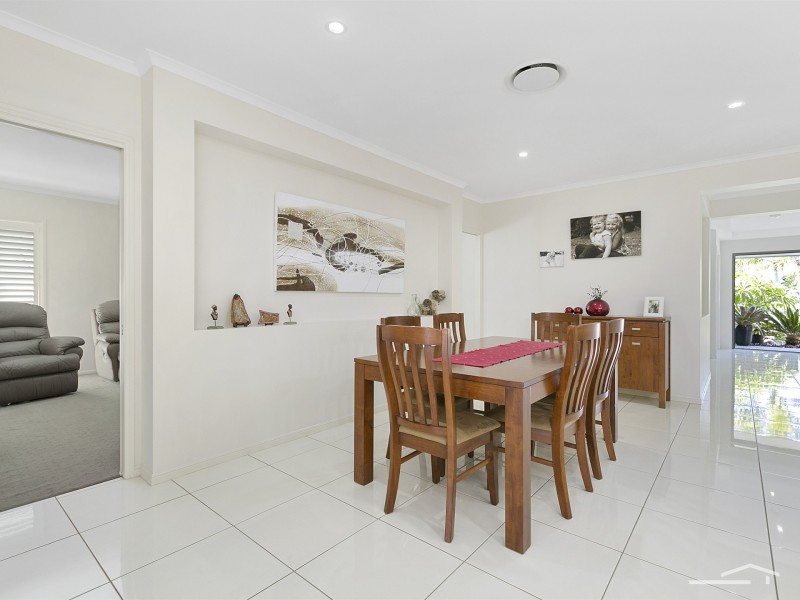 22 Augusta Circuit, Peregian Springs QLD 4573