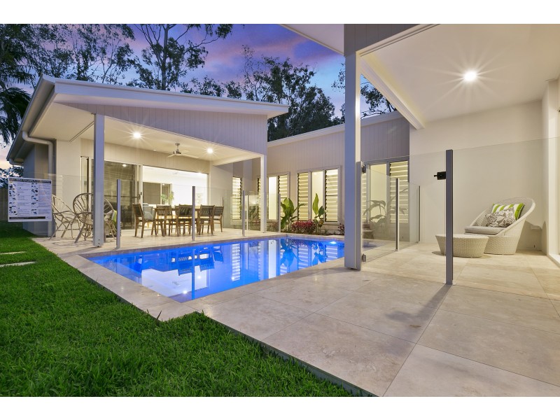 7 Livingstone St, Tewantin QLD 4565