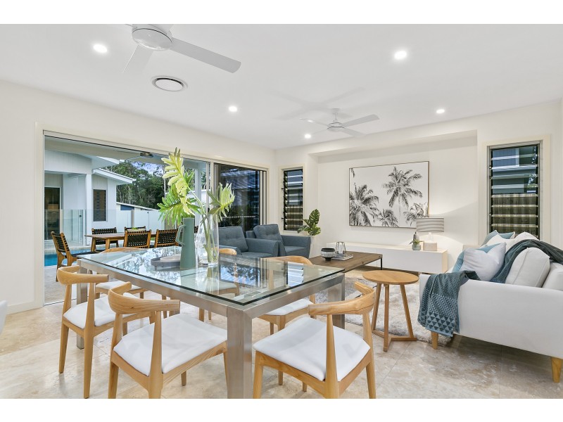 7 Livingstone St, Tewantin QLD 4565