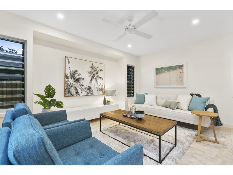 7 Livingstone St, Tewantin QLD 4565