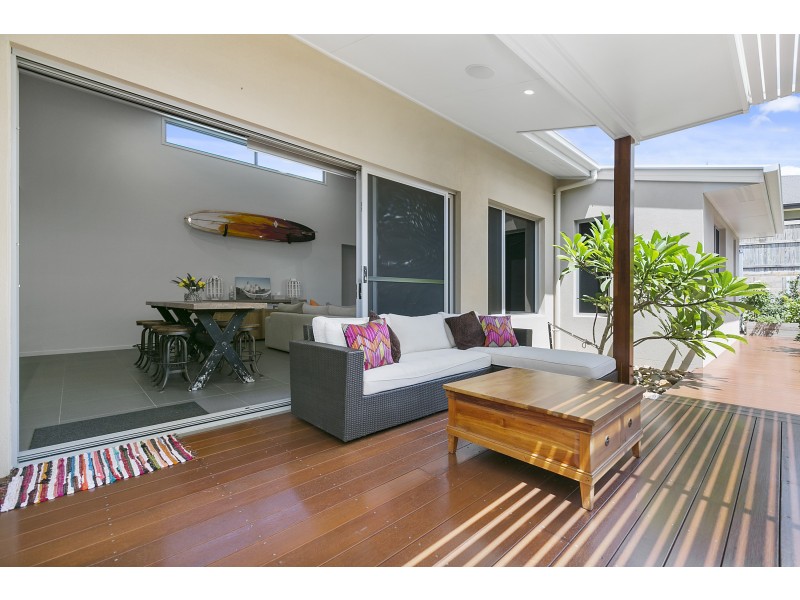 110 Ridgeview Drive, Peregian Springs QLD 4573