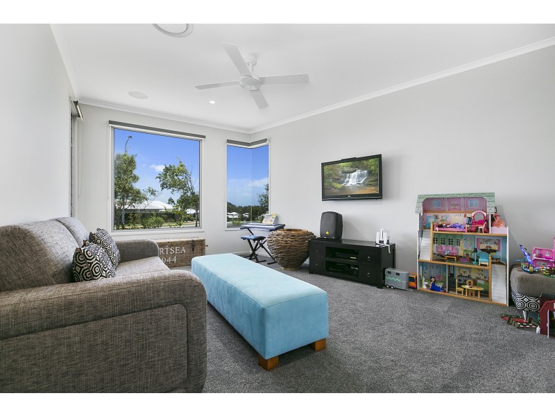 110 Ridgeview Drive, Peregian Springs QLD 4573