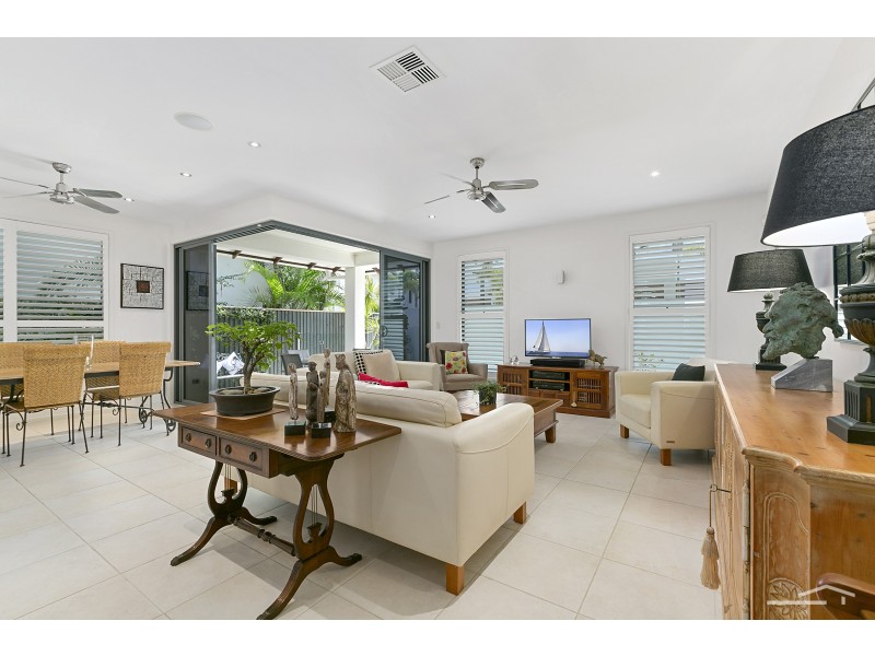 48/115 Peregian Springs Drive, Peregian Springs QLD 4573