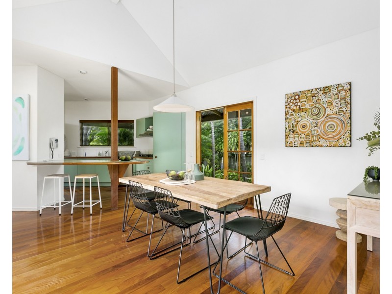 31 Parkedge Road, Sunshine Beach QLD 4567