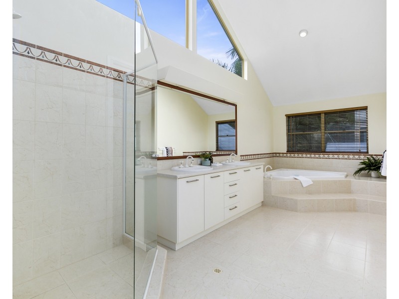 31 Parkedge Road, Sunshine Beach QLD 4567