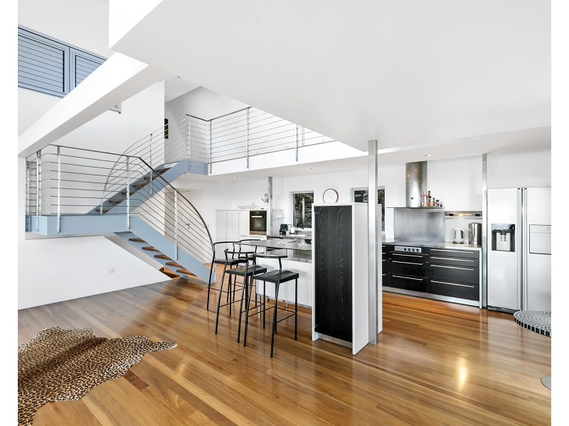 8/27 Ross Crescent, Sunshine Beach QLD 4567