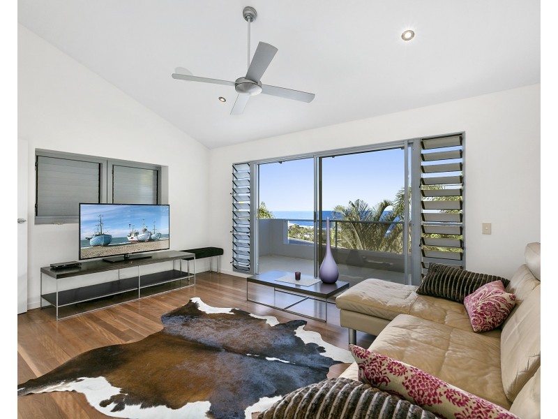 8/27 Ross Crescent, Sunshine Beach QLD 4567