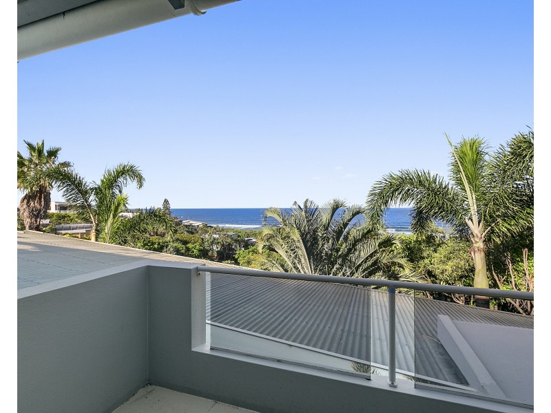 8/27 Ross Crescent, Sunshine Beach QLD 4567
