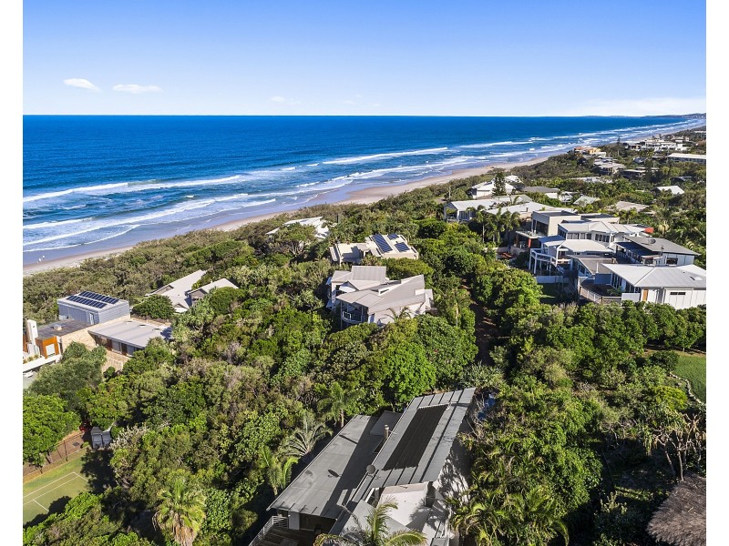 8/27 Ross Crescent, Sunshine Beach QLD 4567