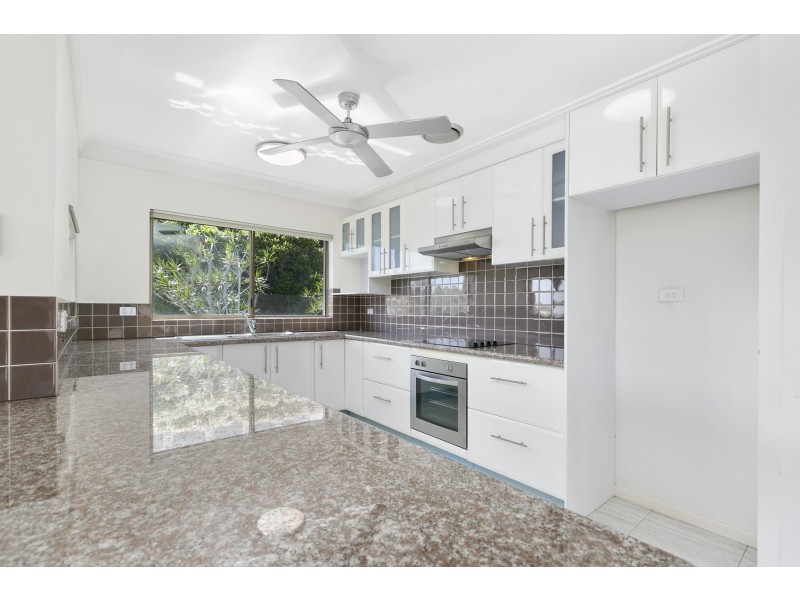 242 David Low Way, Peregian Beach QLD 4573