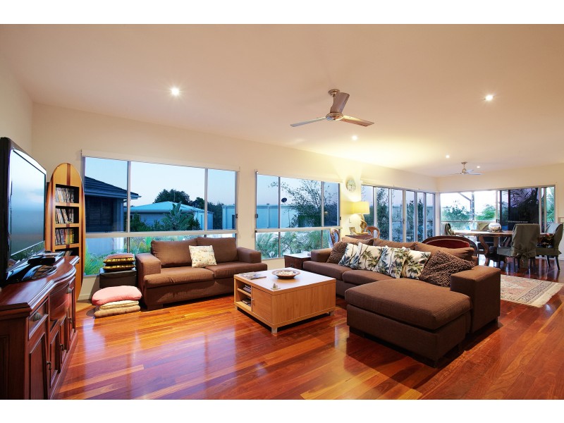 12 Inverness Place, Peregian Springs QLD 4573