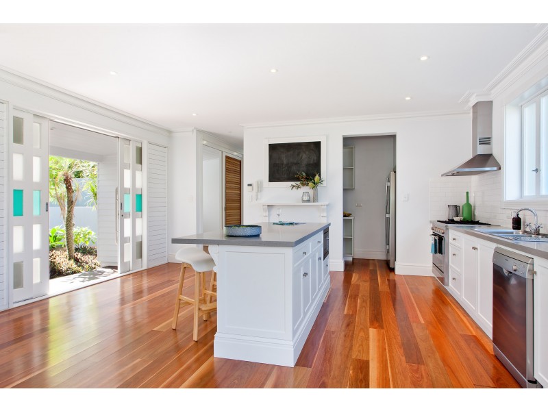 2 Lorikeet Drive, Peregian Beach QLD 4573